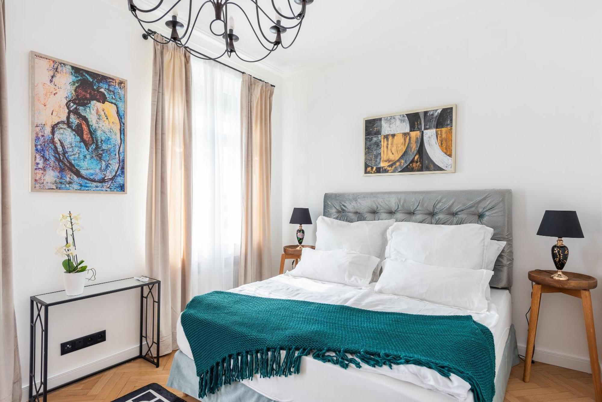 Luxury With A Balcony And A Terrace Apartment Prague